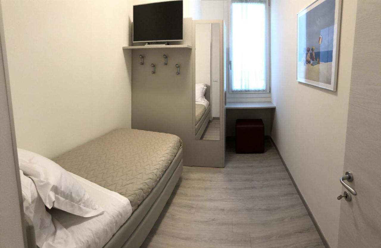 Residenza Verdemare Misano Adriatico Εξωτερικό φωτογραφία