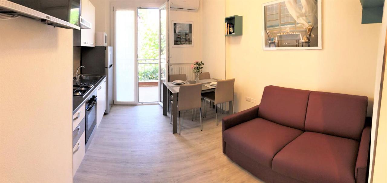 Residenza Verdemare Misano Adriatico Εξωτερικό φωτογραφία